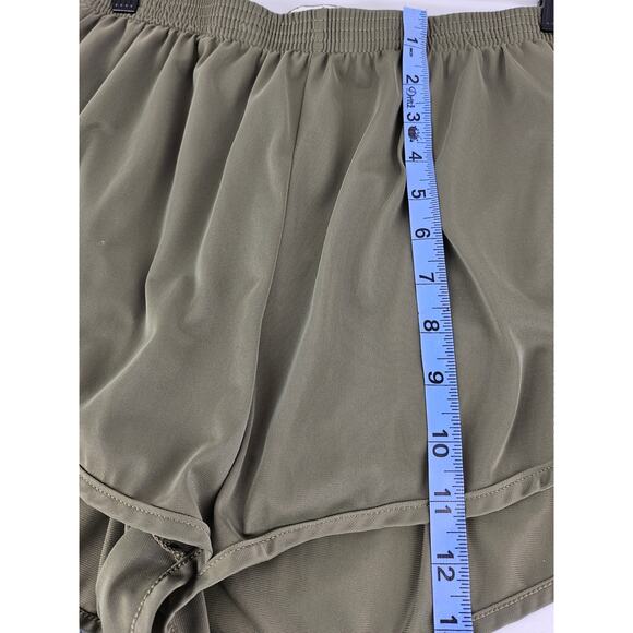 SOFFE WOMEN'S GREEN SPORT SHORTS - SIZE LARGE - 100% NYLON - Picture 7 of 8